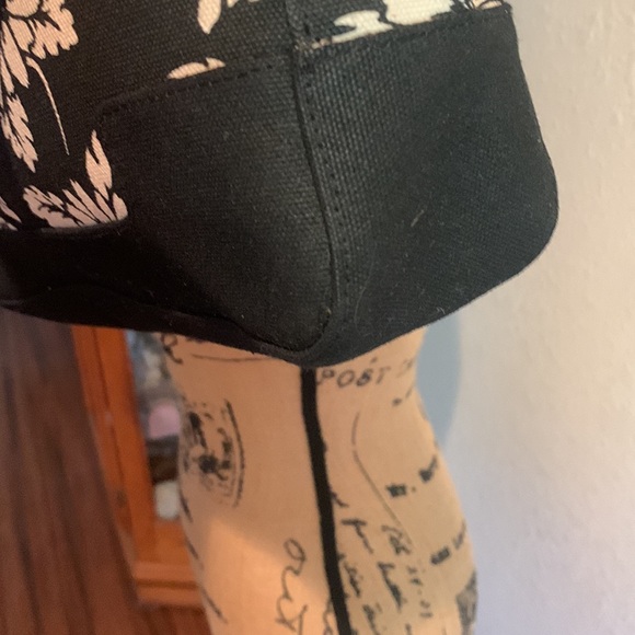 Etienne Aigner bag - Picture 3 of 6